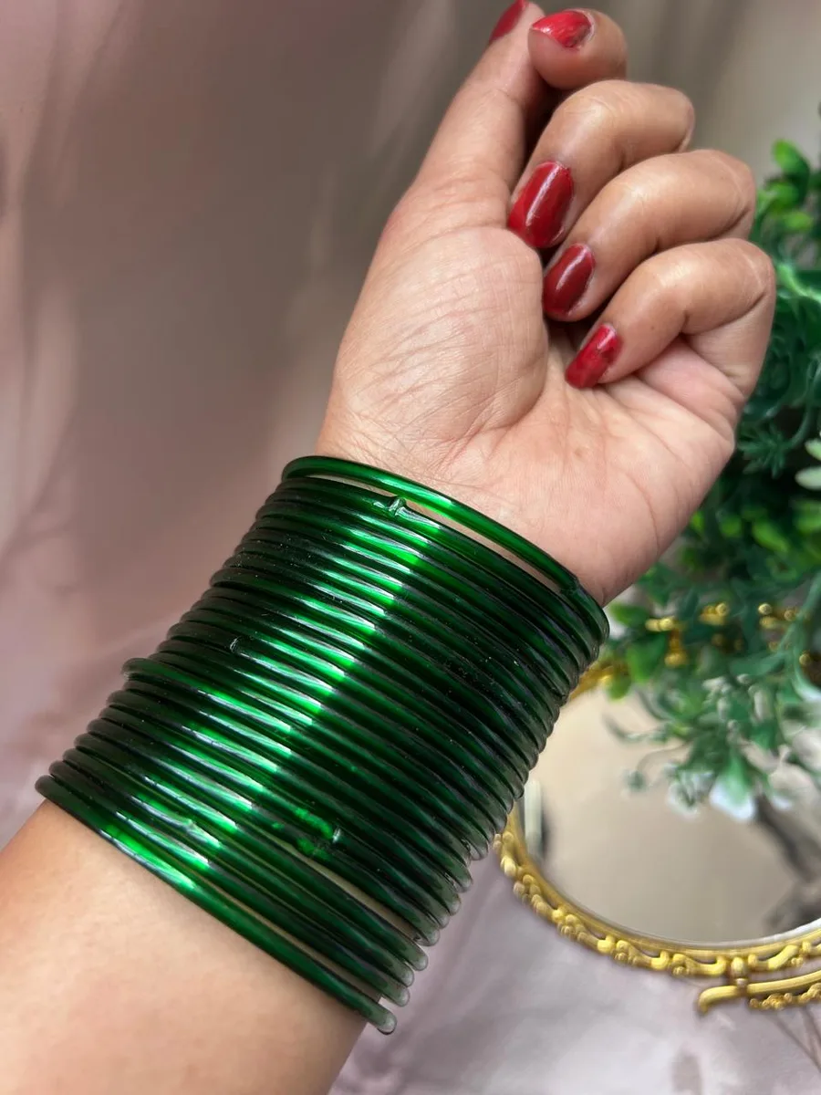 Green Plain Glass Bangles